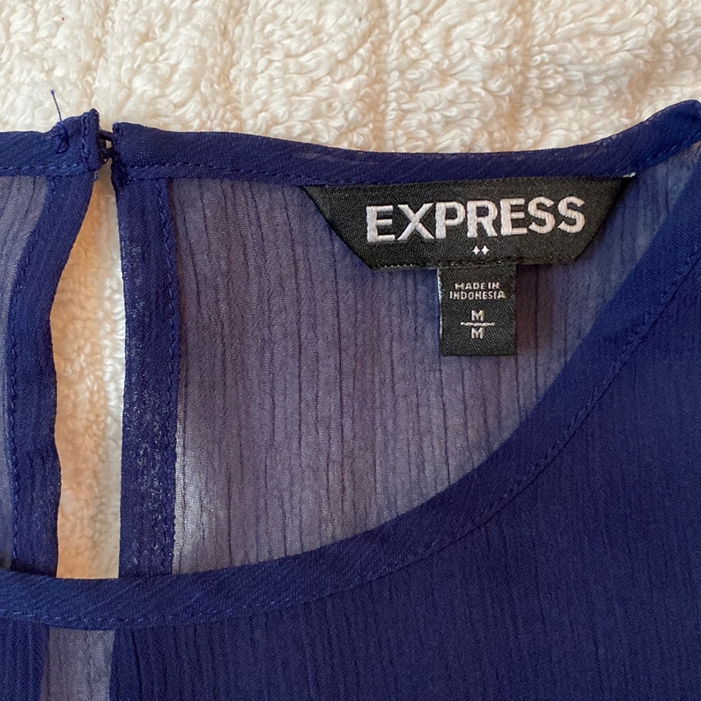 Blouse expresss size M color Navi blue